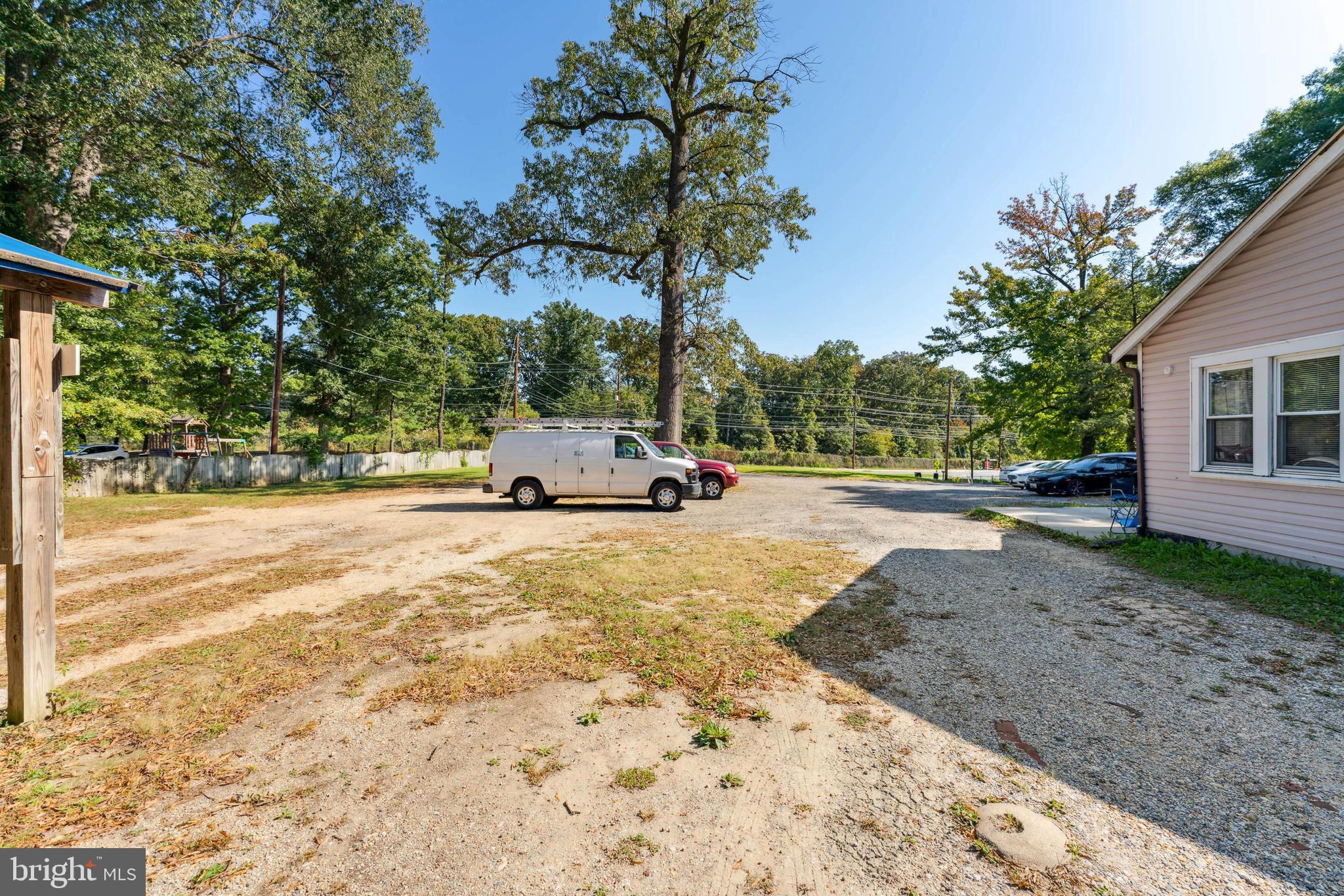 COOL SPRING - Residential