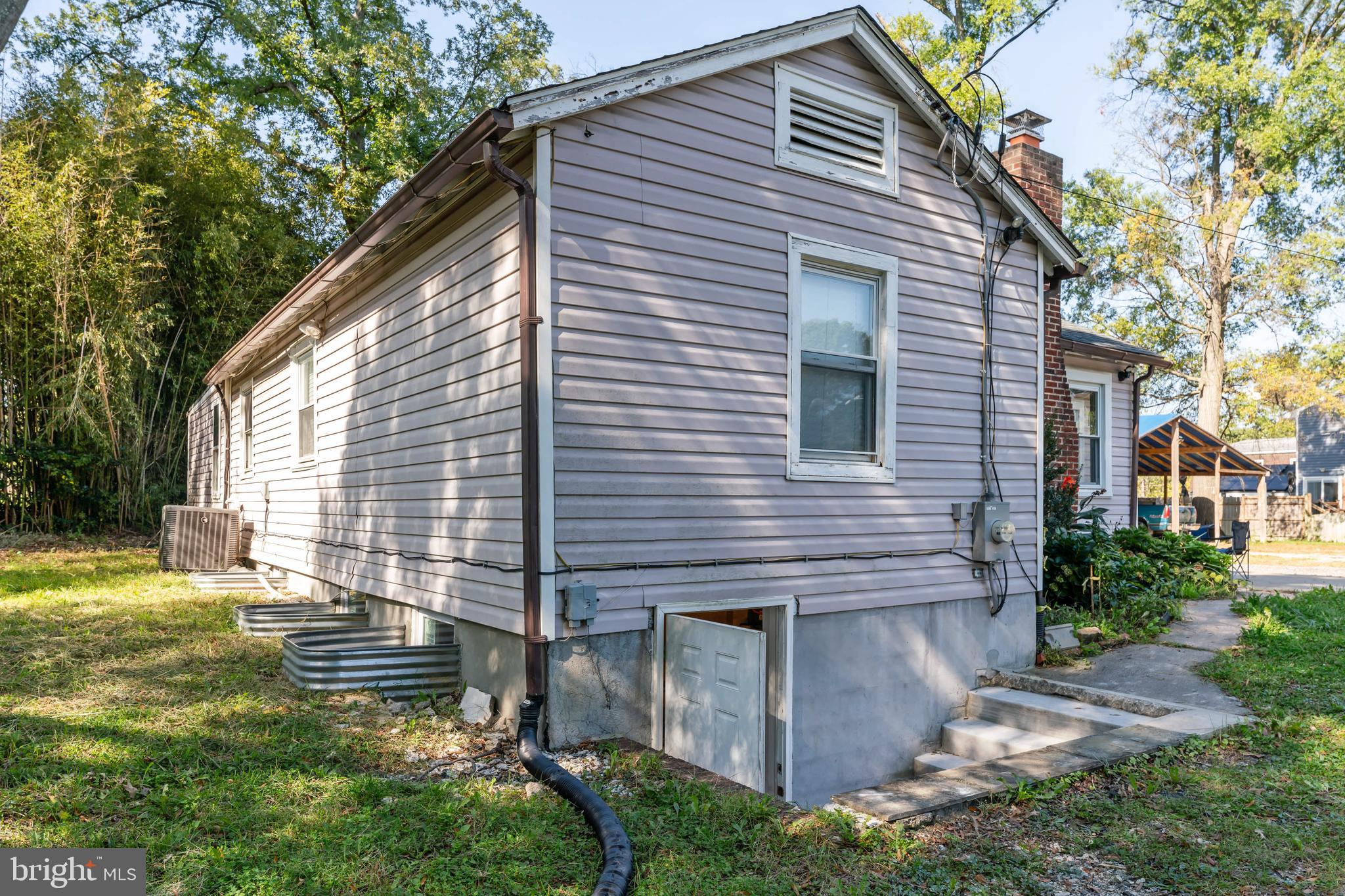 COOL SPRING - Residential