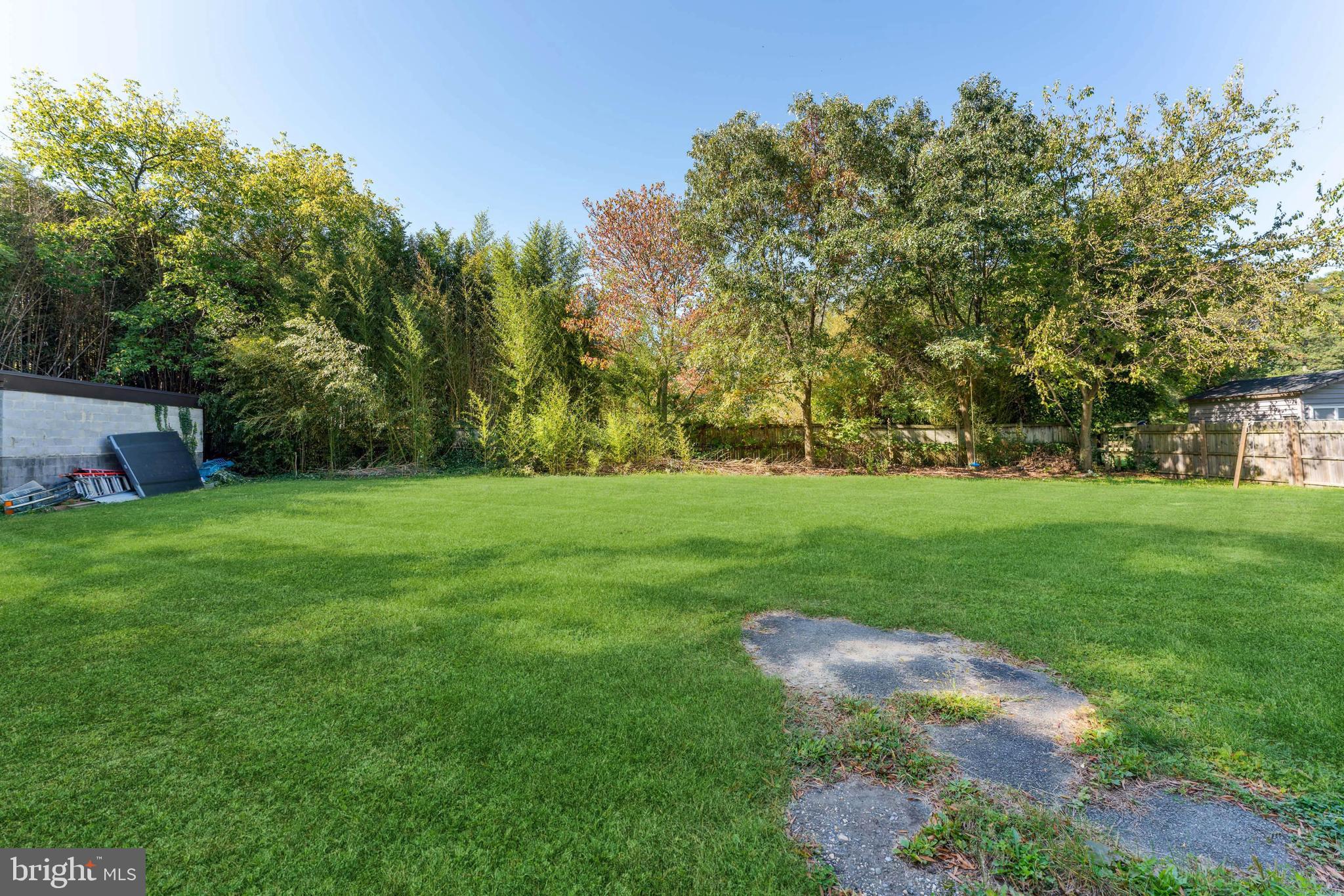 COOL SPRING - Residential