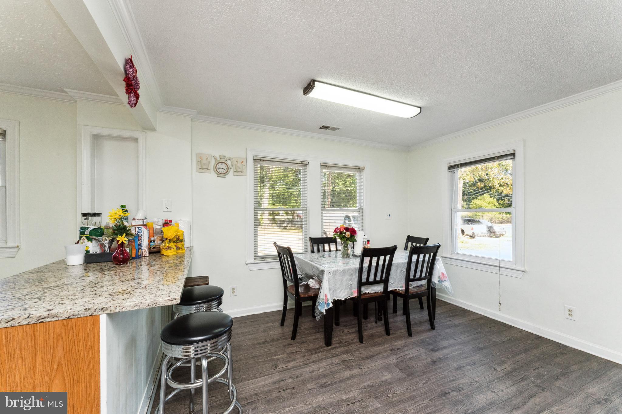 COOL SPRING - Residential