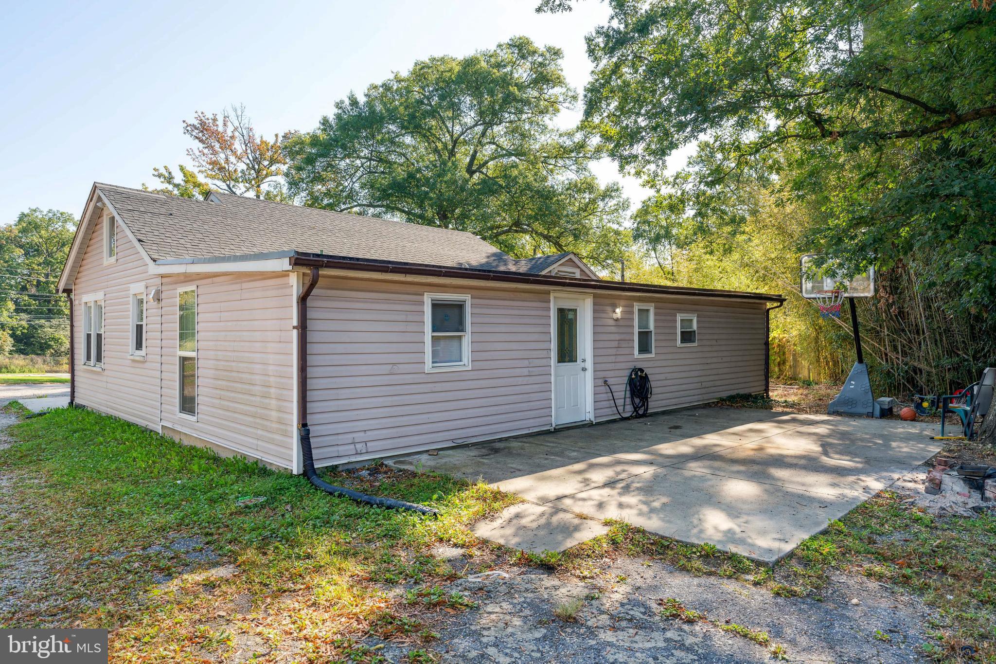 COOL SPRING - Residential