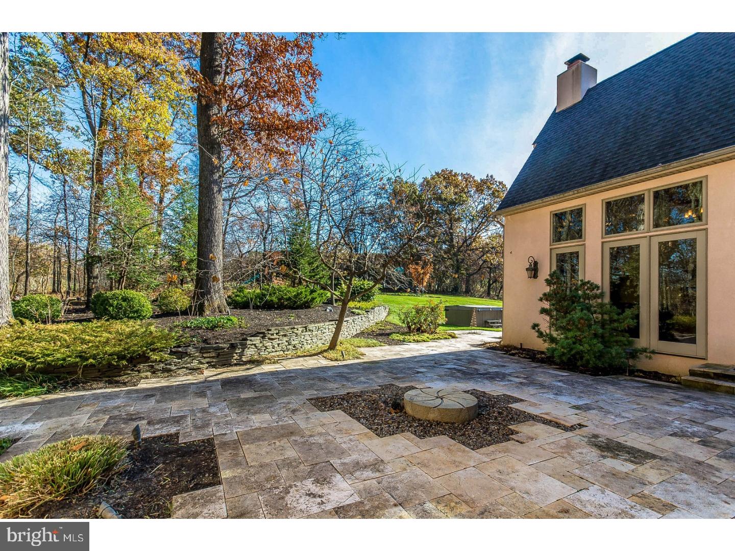 SADDLE RIDGE - Residential