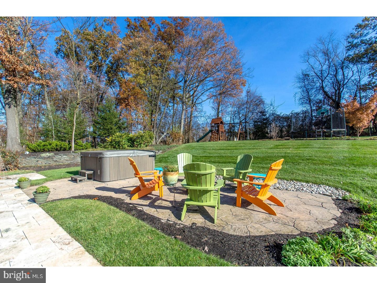 SADDLE RIDGE - Residential