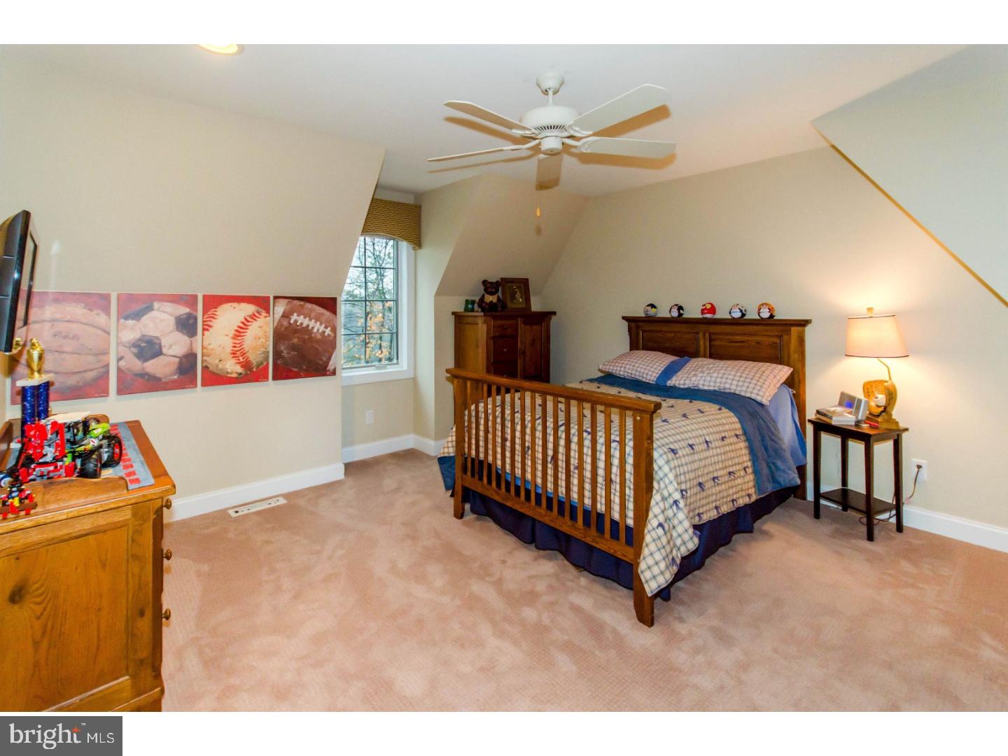 SADDLE RIDGE - Residential