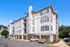 COURTS AT WESCOTT RIDGE - Residential