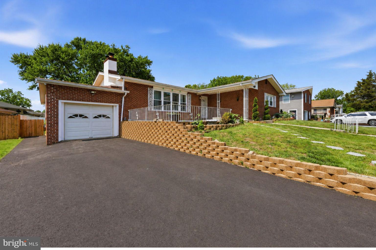 EXCELSIOR VILLAGE - Residential