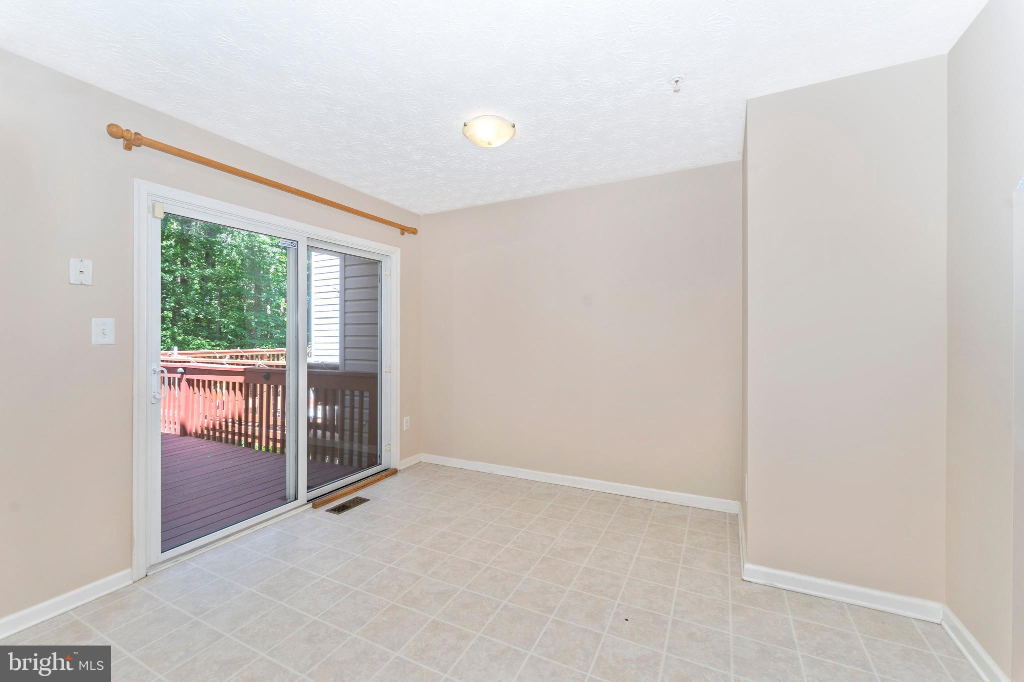 PINEY ORCHARD - Residential