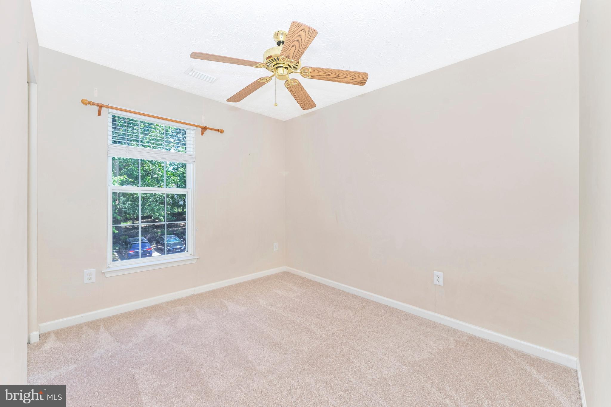 PINEY ORCHARD - Residential