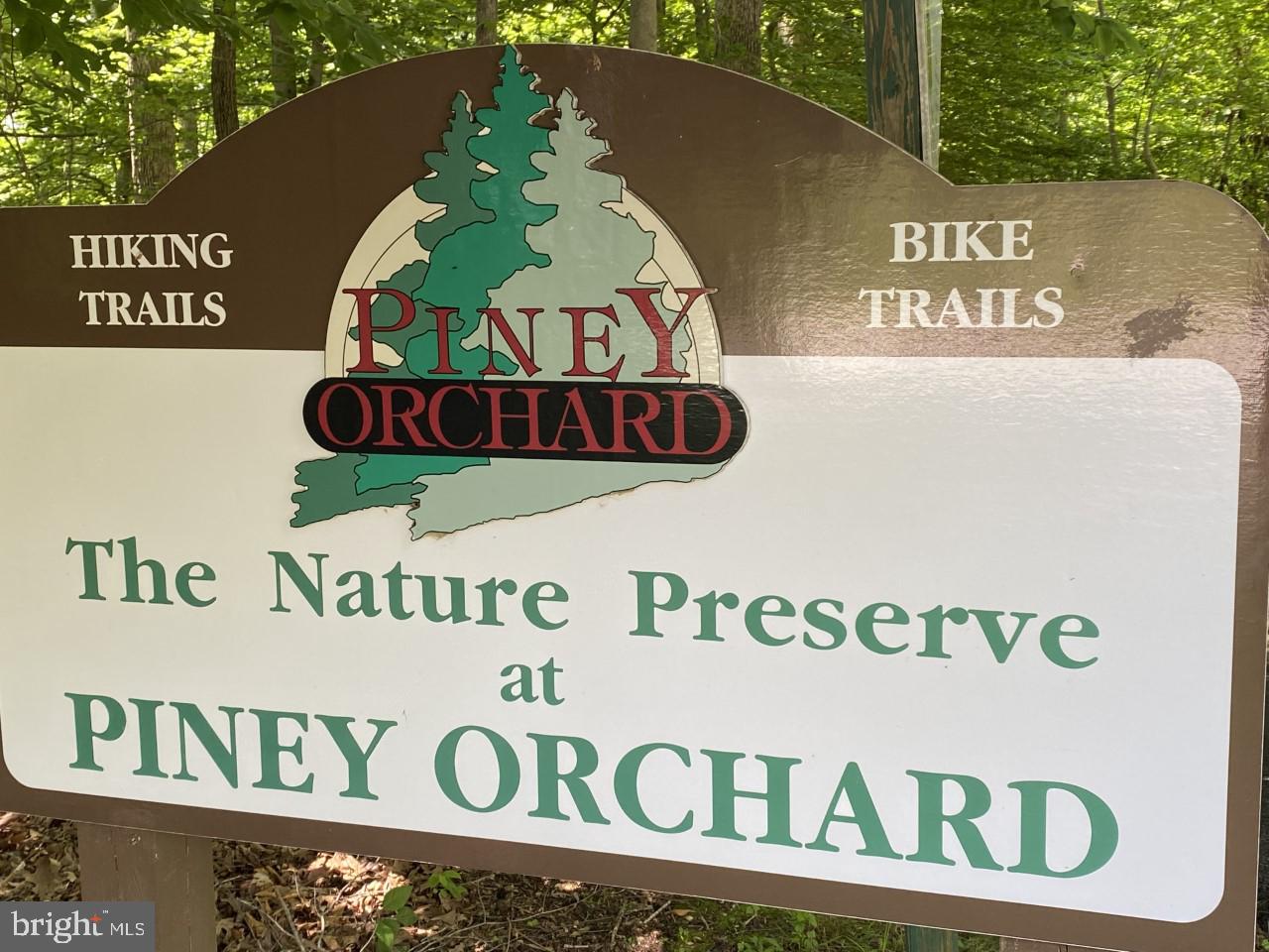 PINEY ORCHARD - Residential