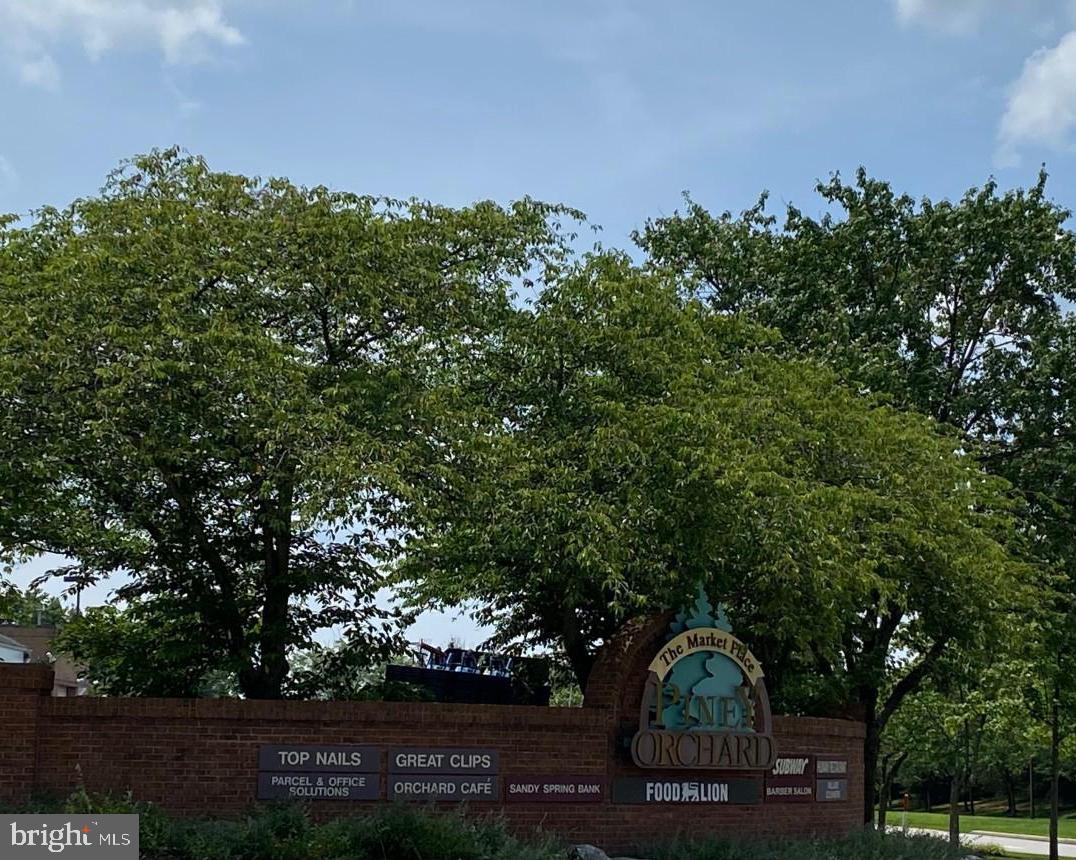 PINEY ORCHARD - Residential