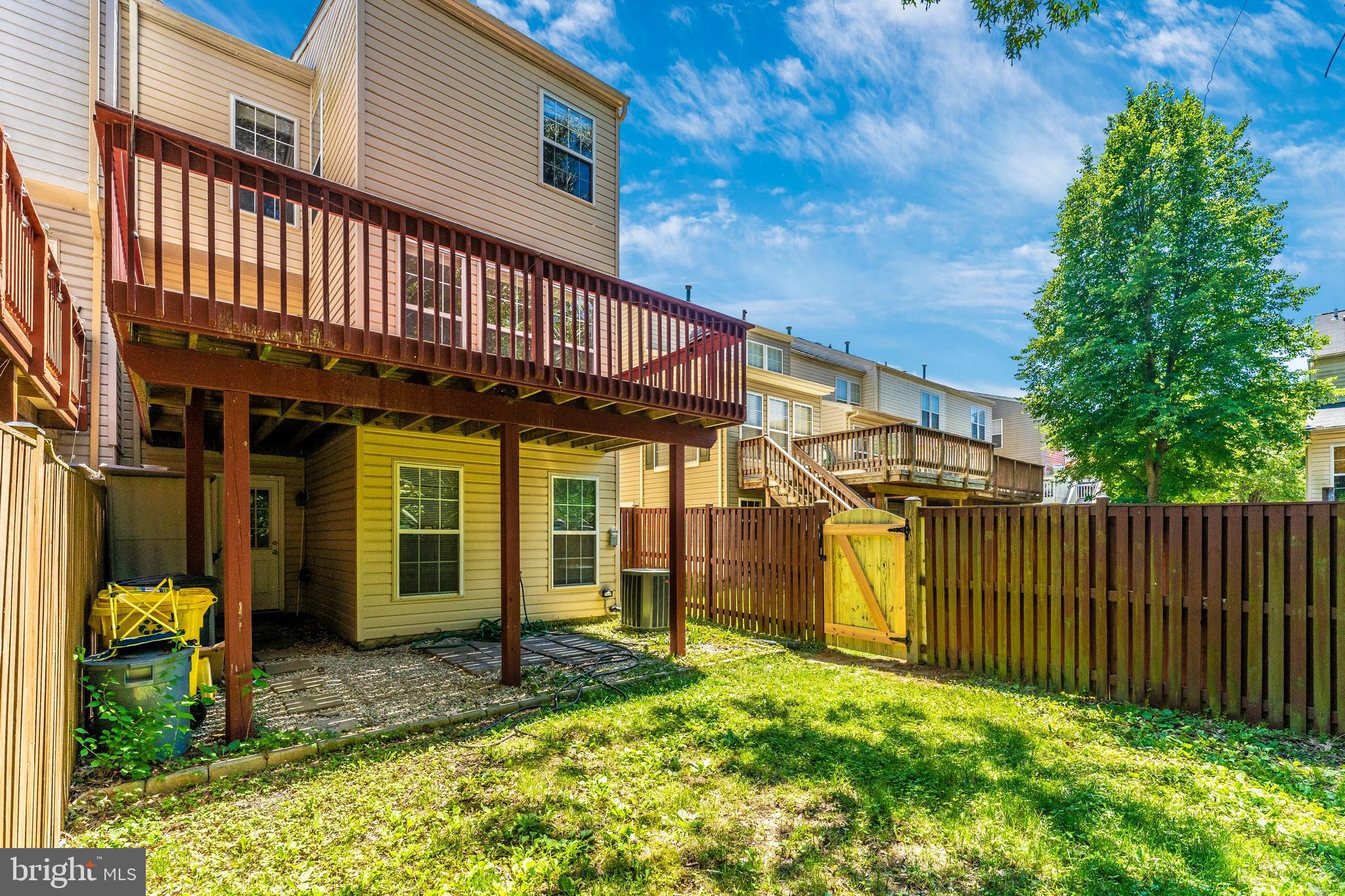 PINEY ORCHARD - Residential