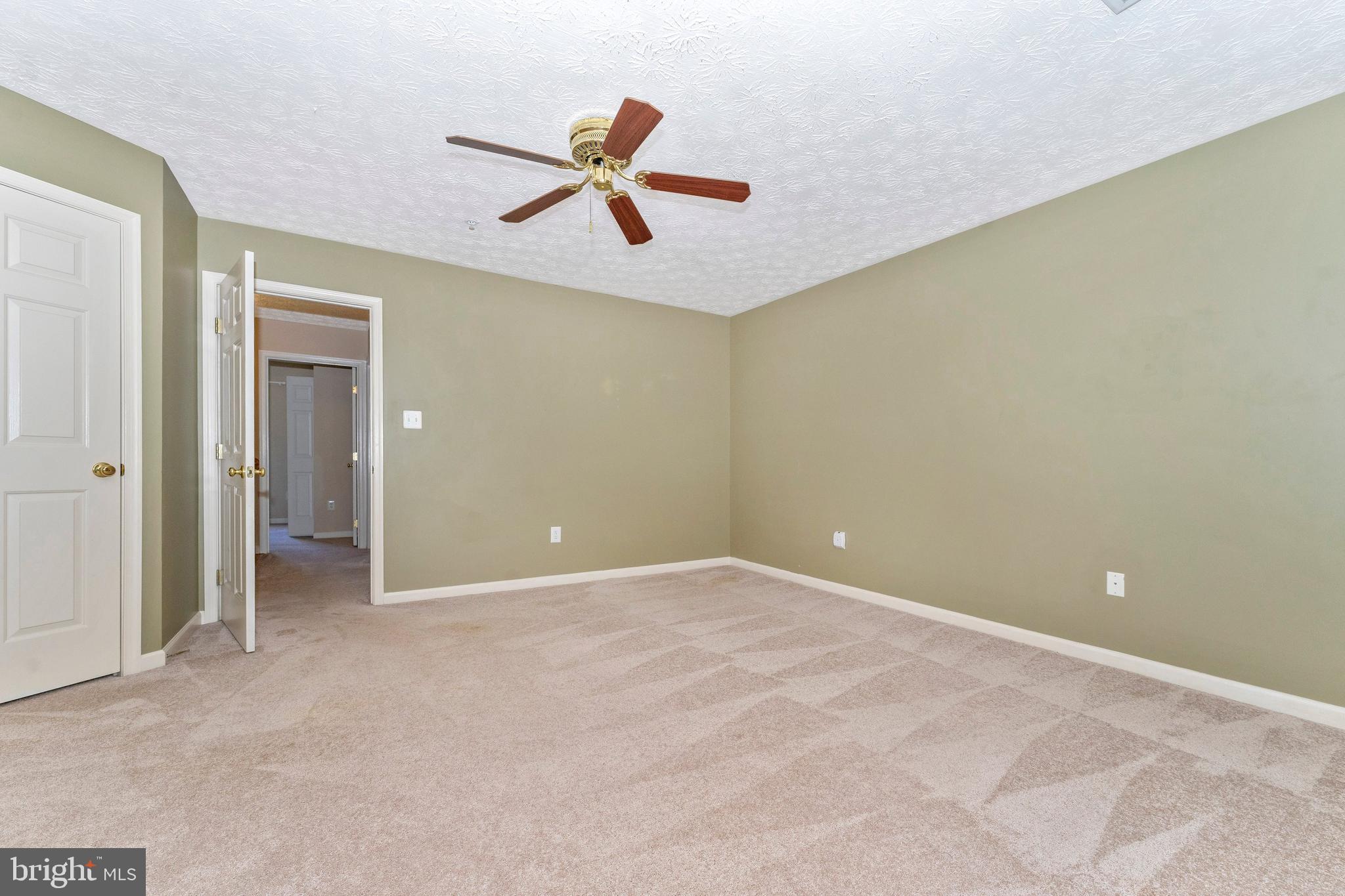 PINEY ORCHARD - Residential