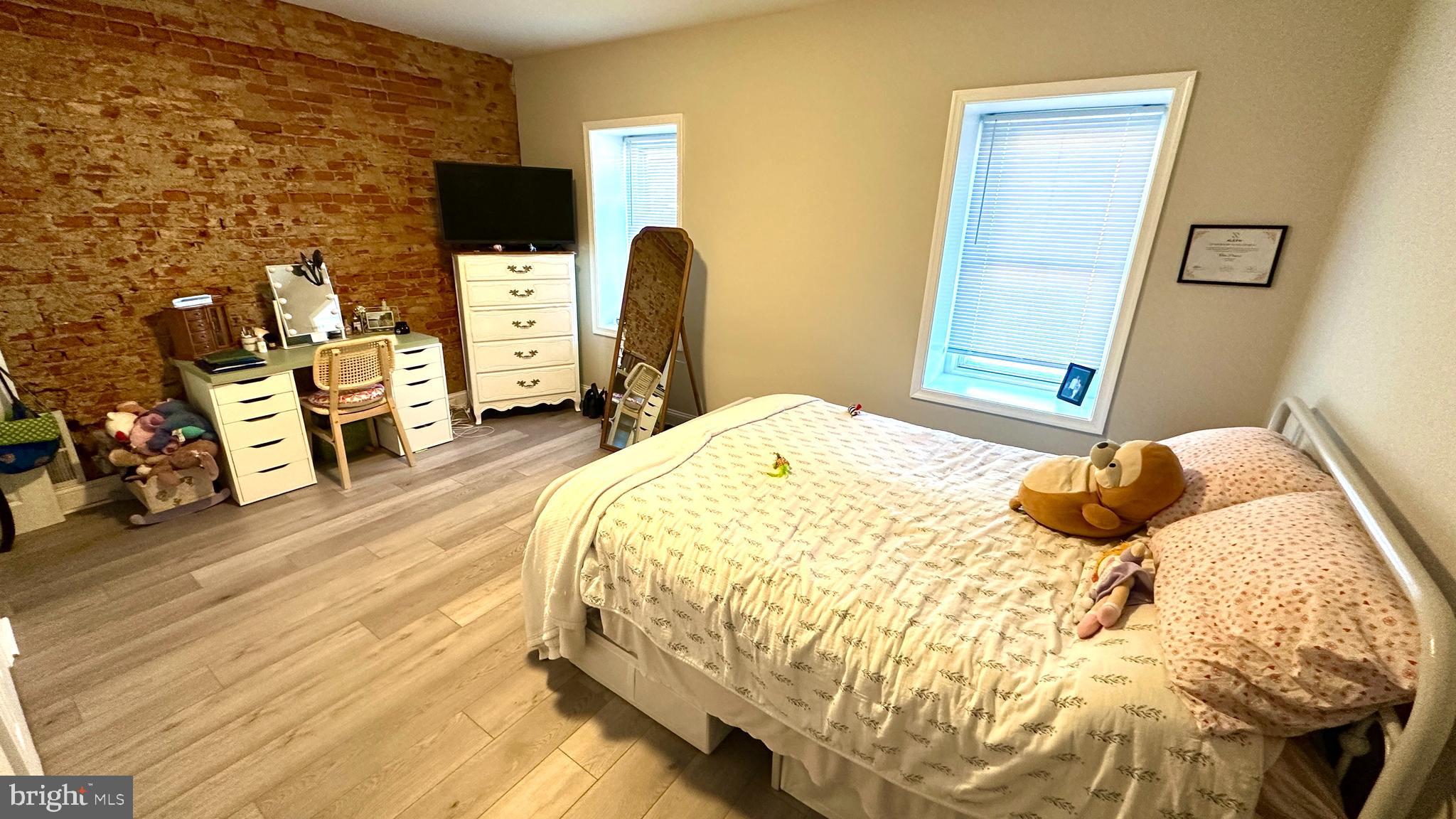 MANAYUNK - Residential Lease