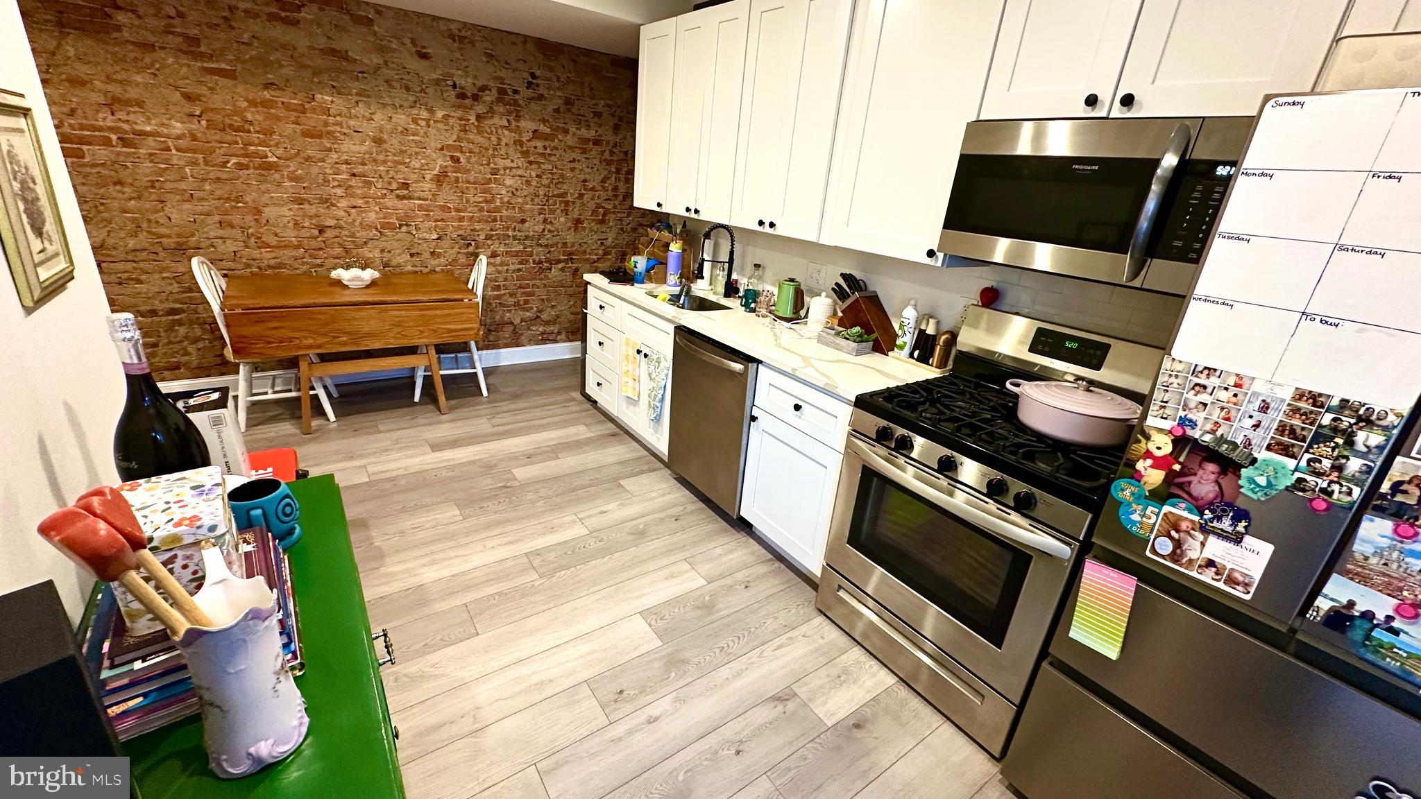 MANAYUNK - Residential Lease