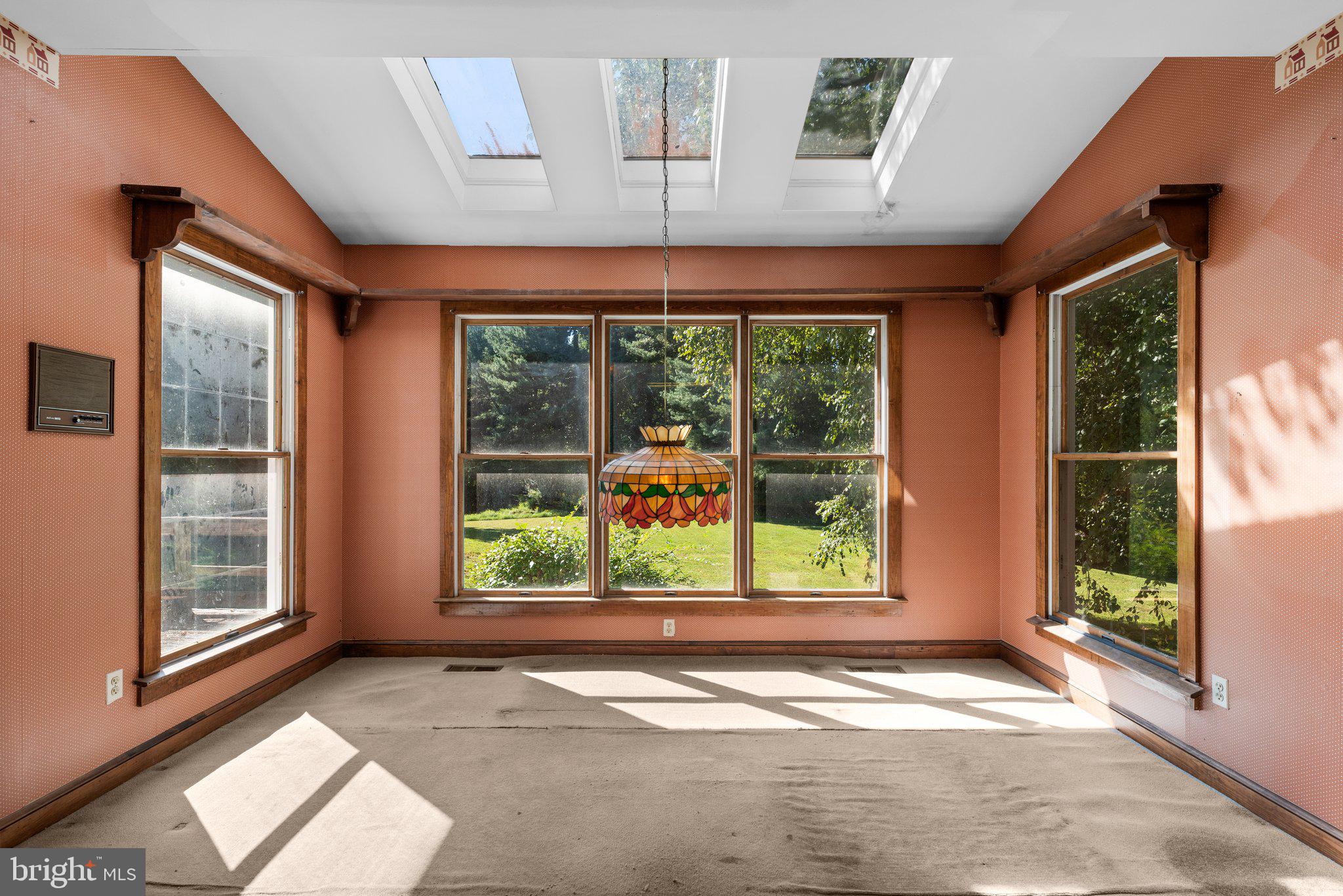 RIVERS EDGE - Residential