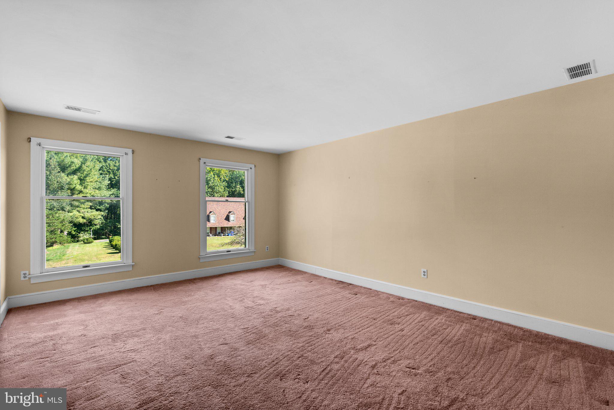 RIVERS EDGE - Residential