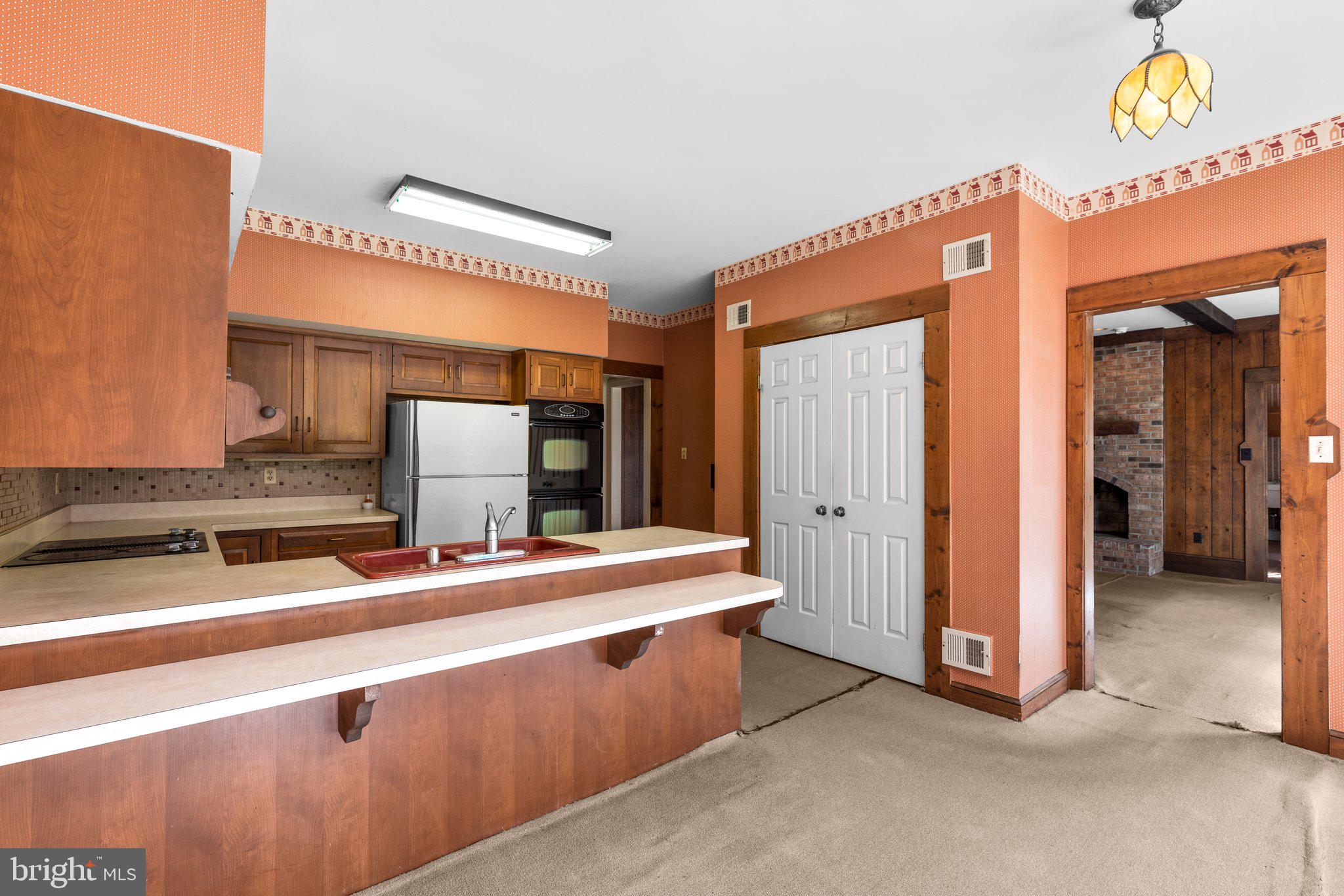 RIVERS EDGE - Residential