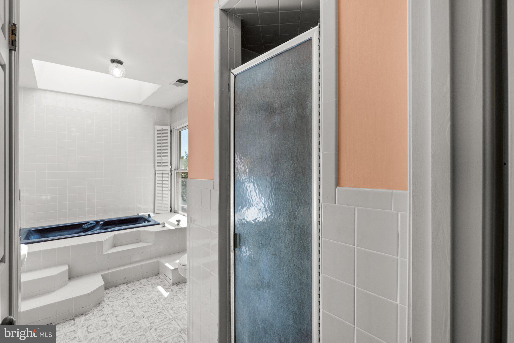 RIVERS EDGE - Residential