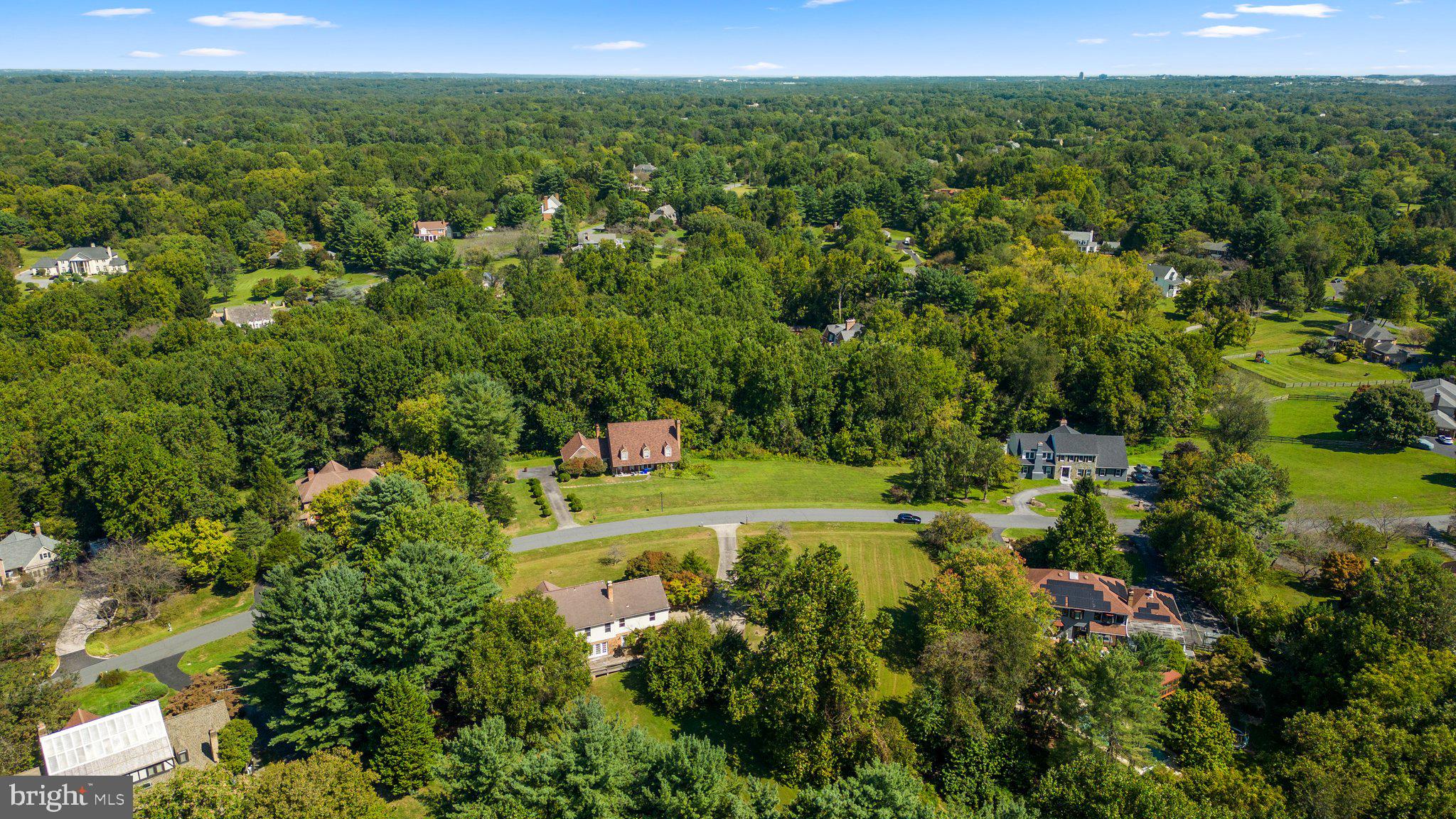 RIVERS EDGE - Residential