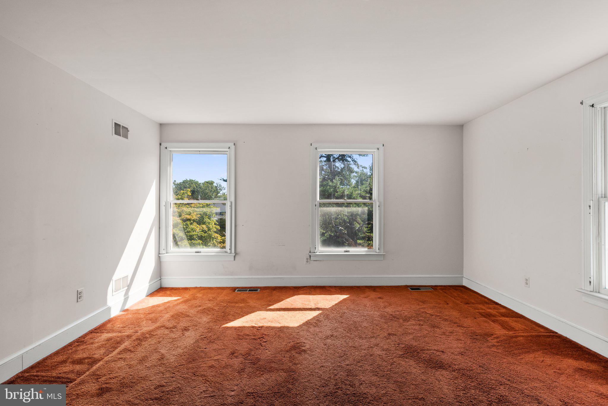 RIVERS EDGE - Residential