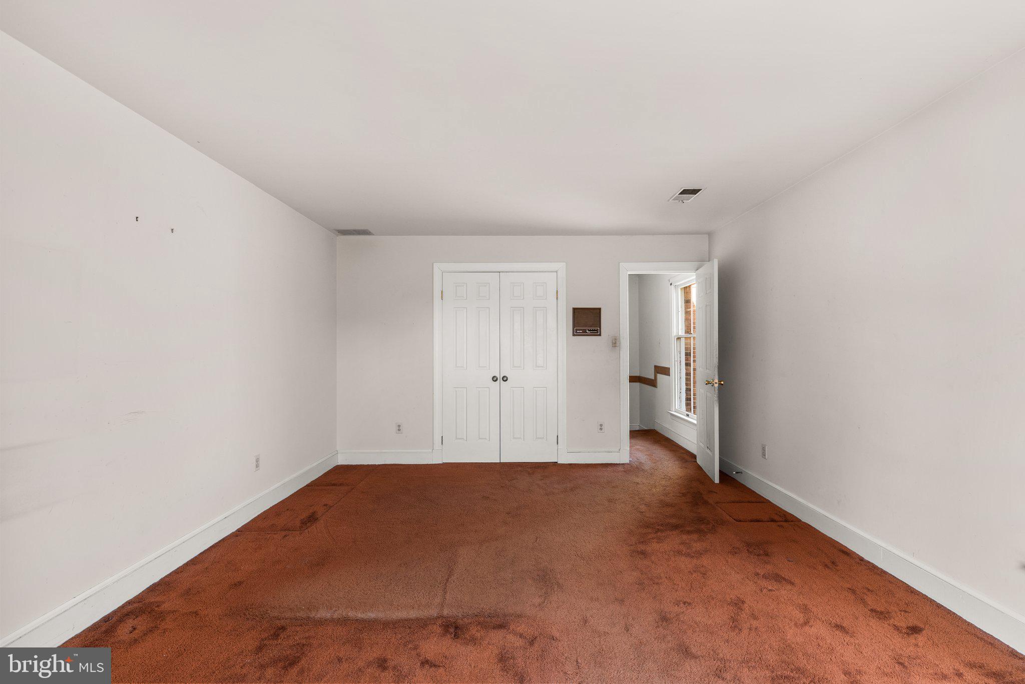 RIVERS EDGE - Residential