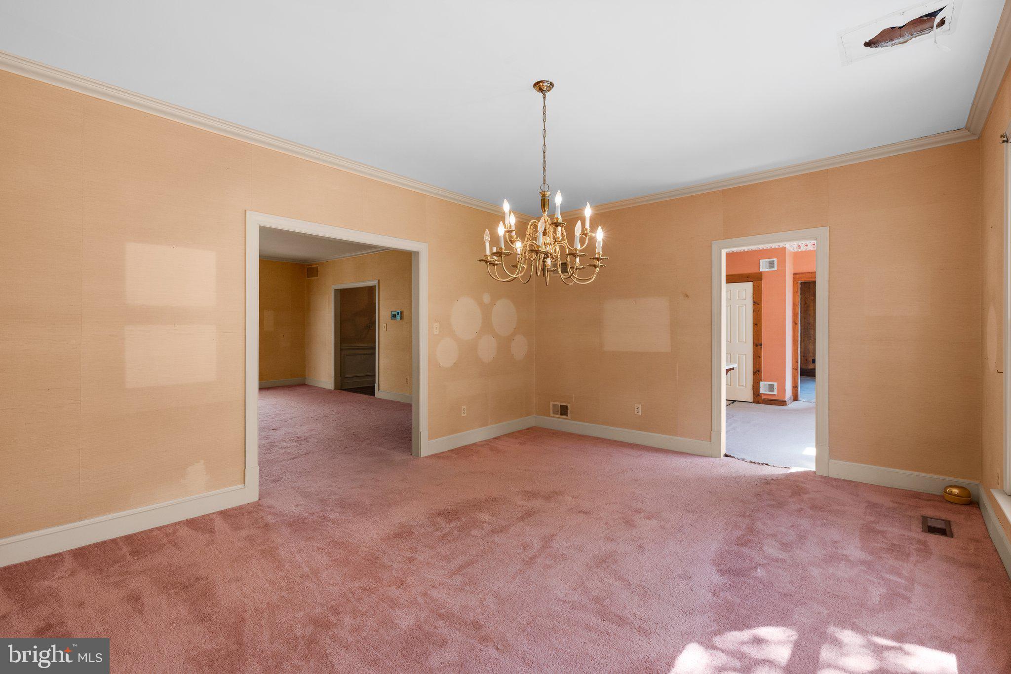 RIVERS EDGE - Residential