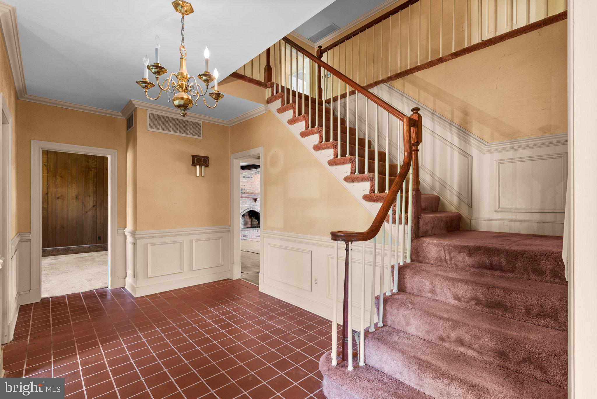 RIVERS EDGE - Residential