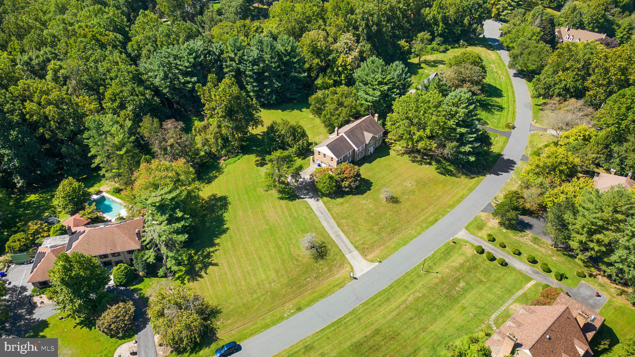 RIVERS EDGE - Residential