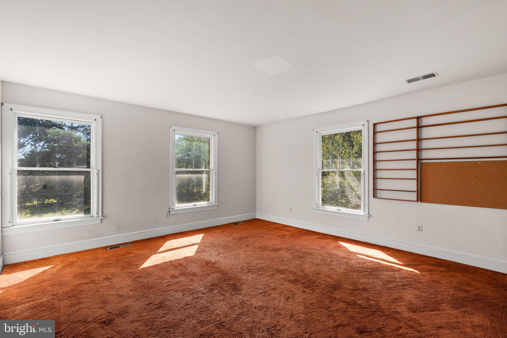 RIVERS EDGE - Residential