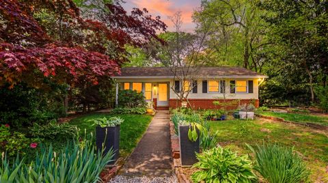 Photo of 1786 Chesapeake Place, PASADENA, MD 21122 (MLS # MDAA2143374)