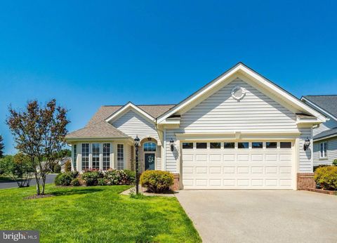 Photo of 13651 Heritage Valley Way, GAINESVILLE, VA 20155 (MLS # VAPW2121206)
