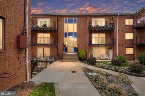 3400 25TH STREET S 27 ARLINGTON VA 22206