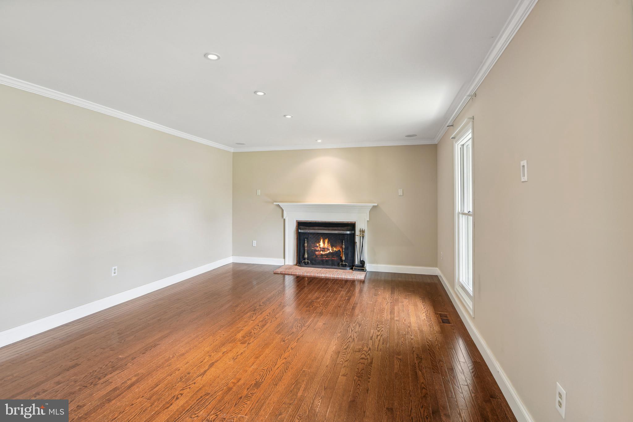 MONTPELIER WOODS - Residential