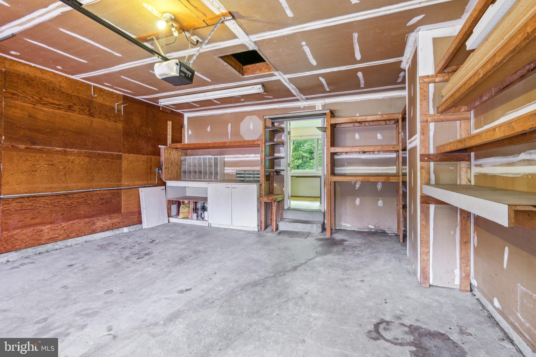 MONTPELIER WOODS - Residential