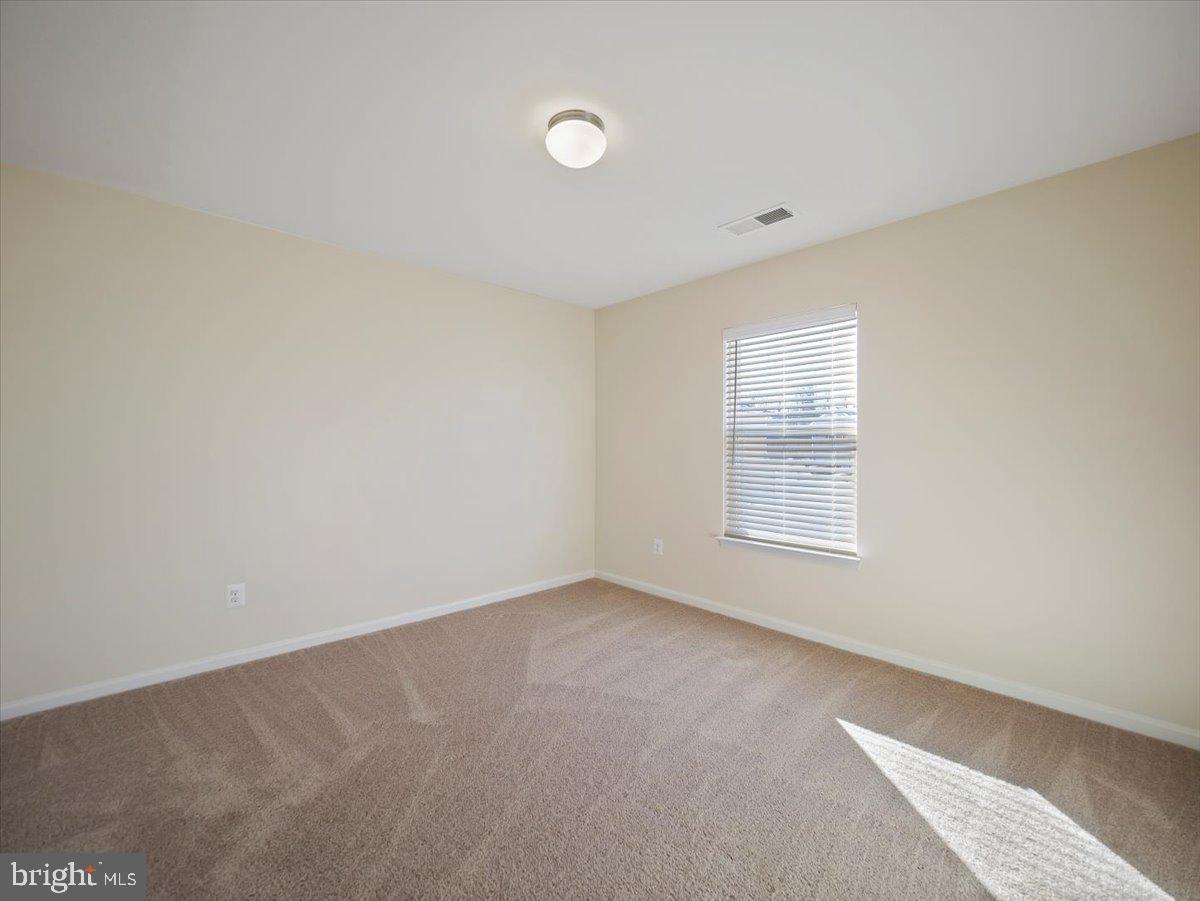 MCGINNIS POINT - Residential