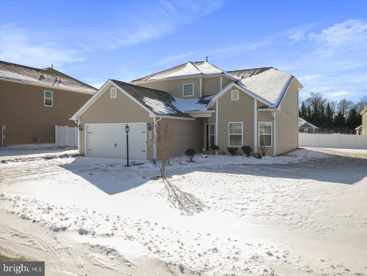 MCGINNIS POINT - Residential