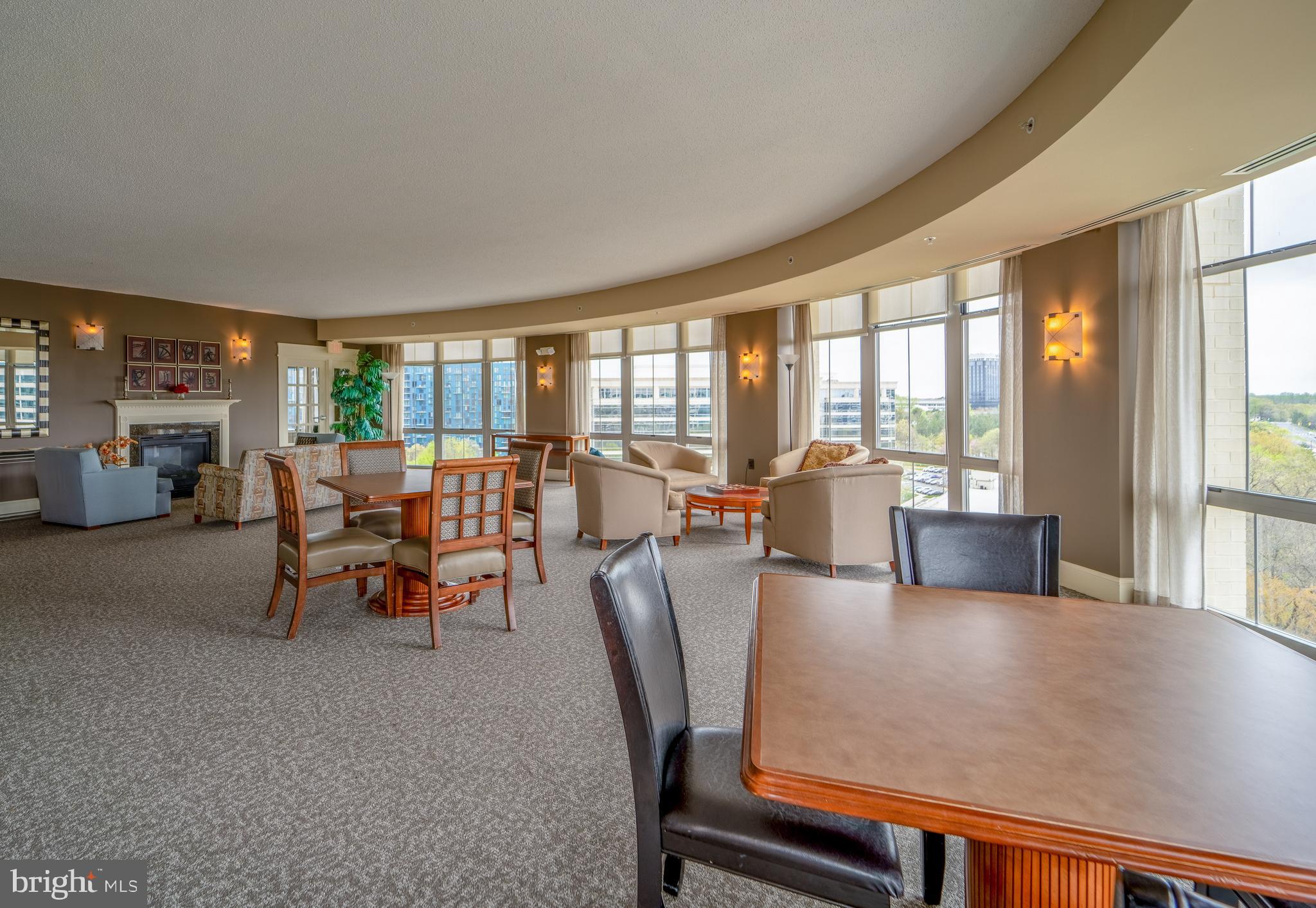 CARLTON HOUSE - Residential Lease