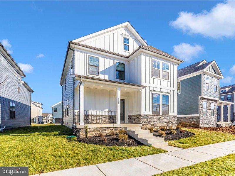 RENN QUARTER - Residential Lease