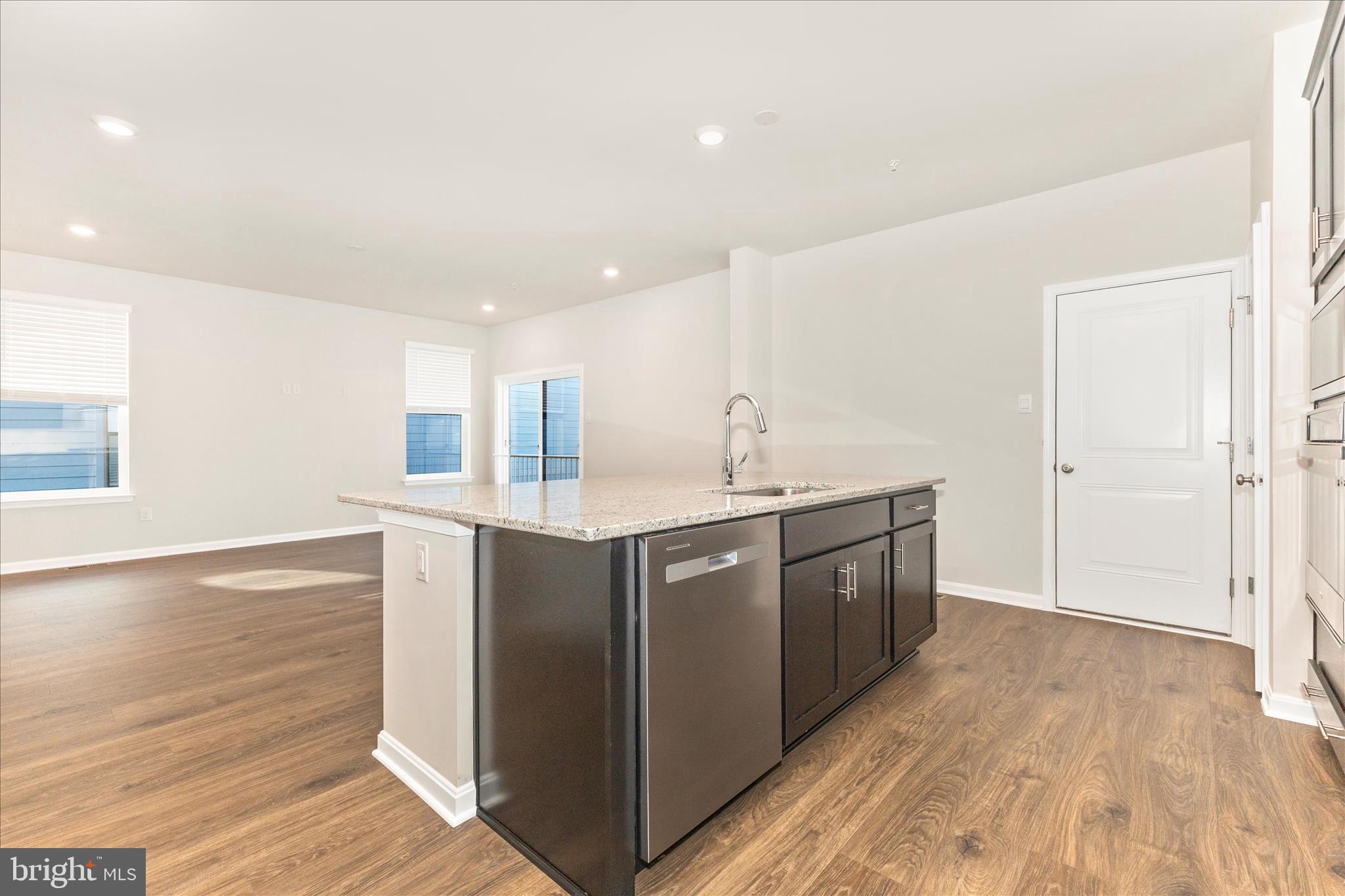 RENN QUARTER - Residential Lease