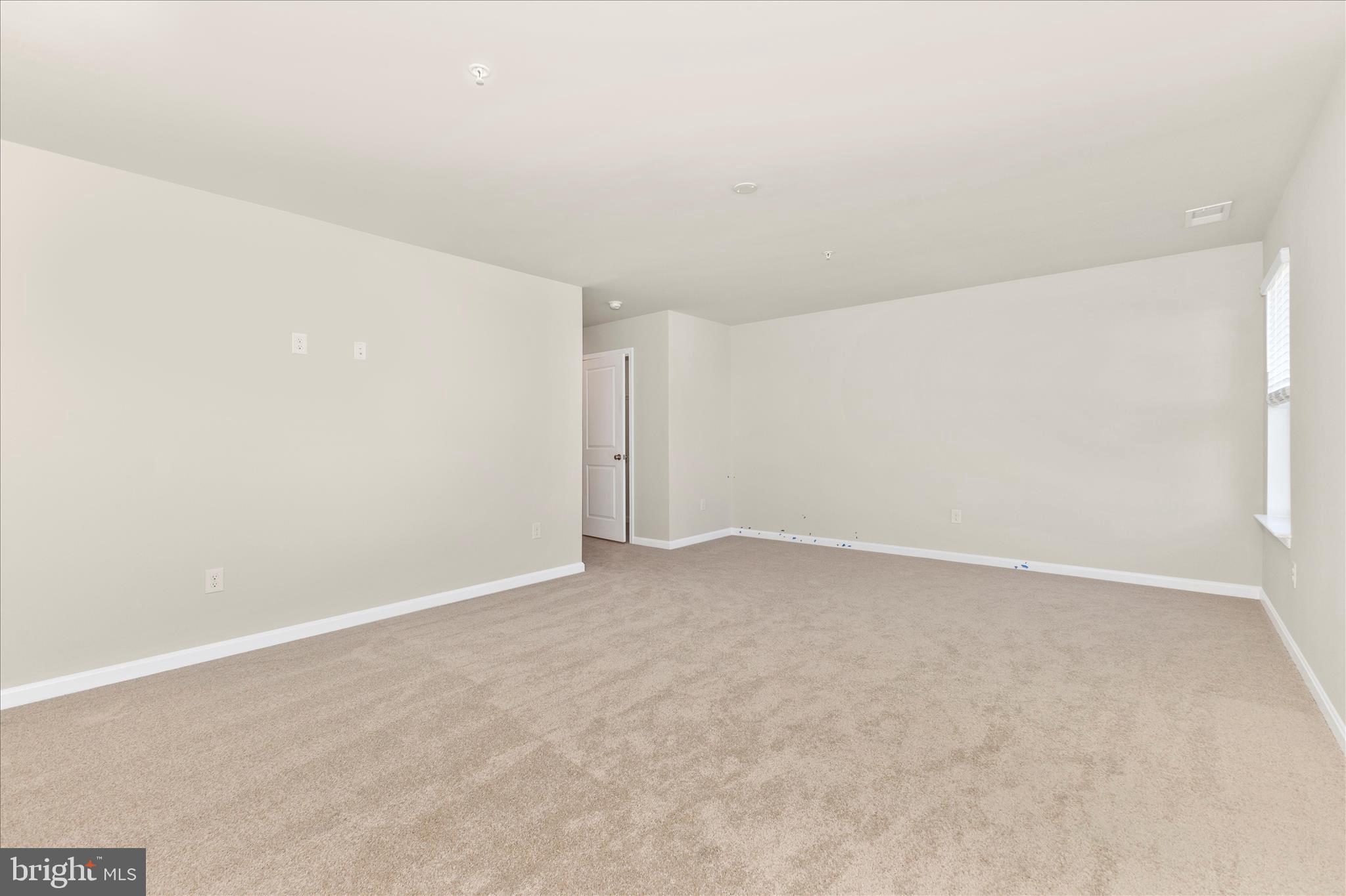 RENN QUARTER - Residential Lease