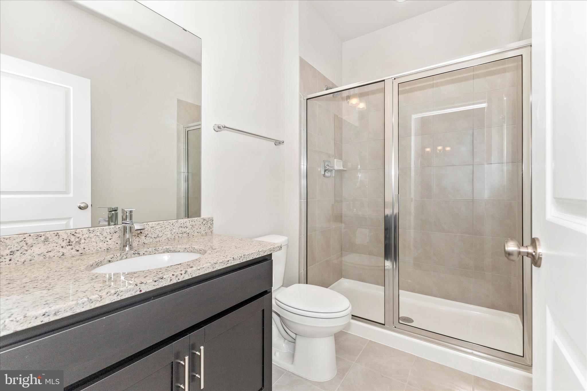 RENN QUARTER - Residential Lease