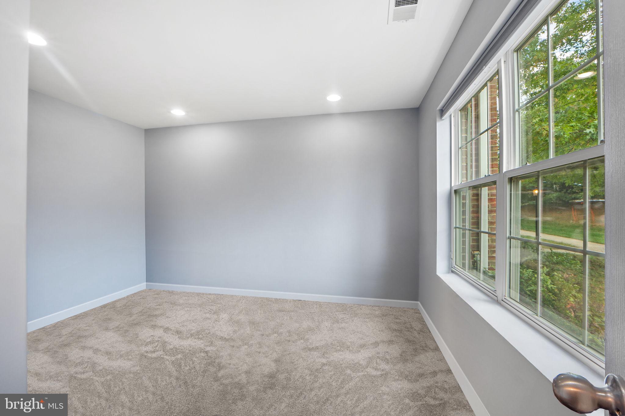 VILLAGES AT PEPPER MILL - Residential