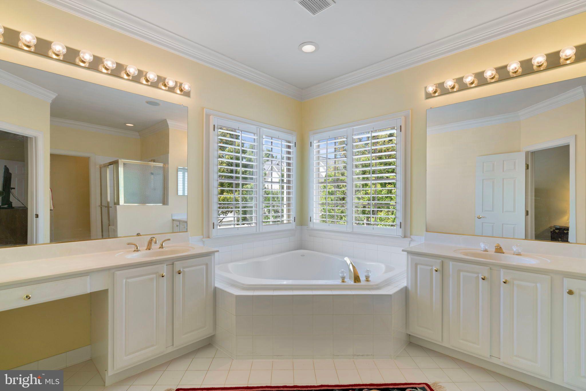 FARRCROFT - Residential