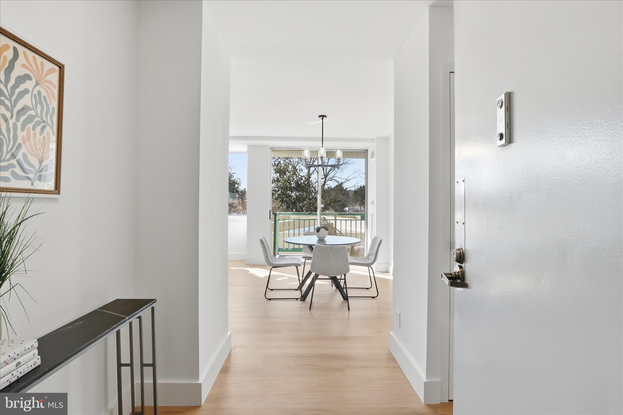 MARINA TOWERS - Residential