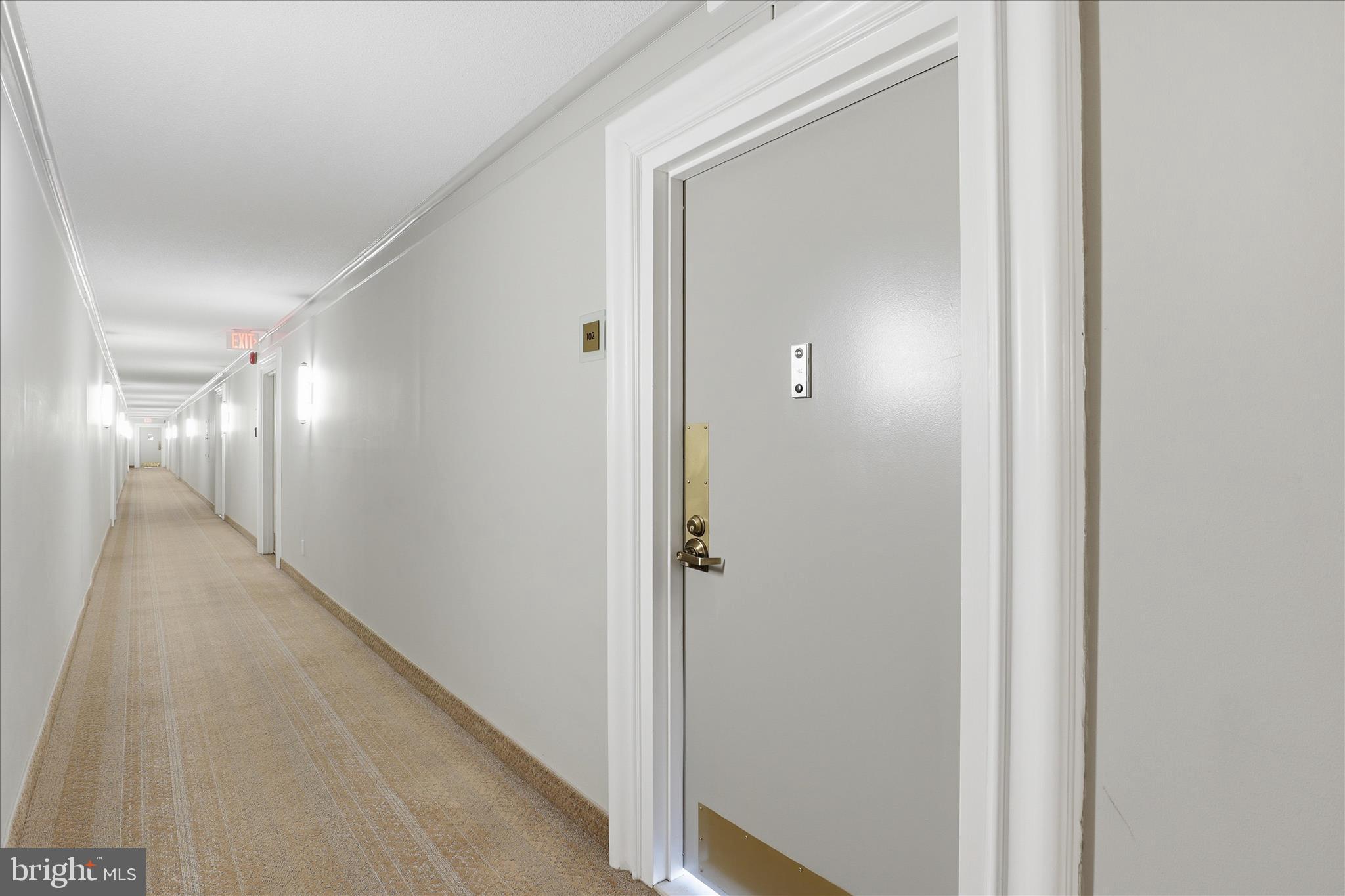 MARINA TOWERS - Residential