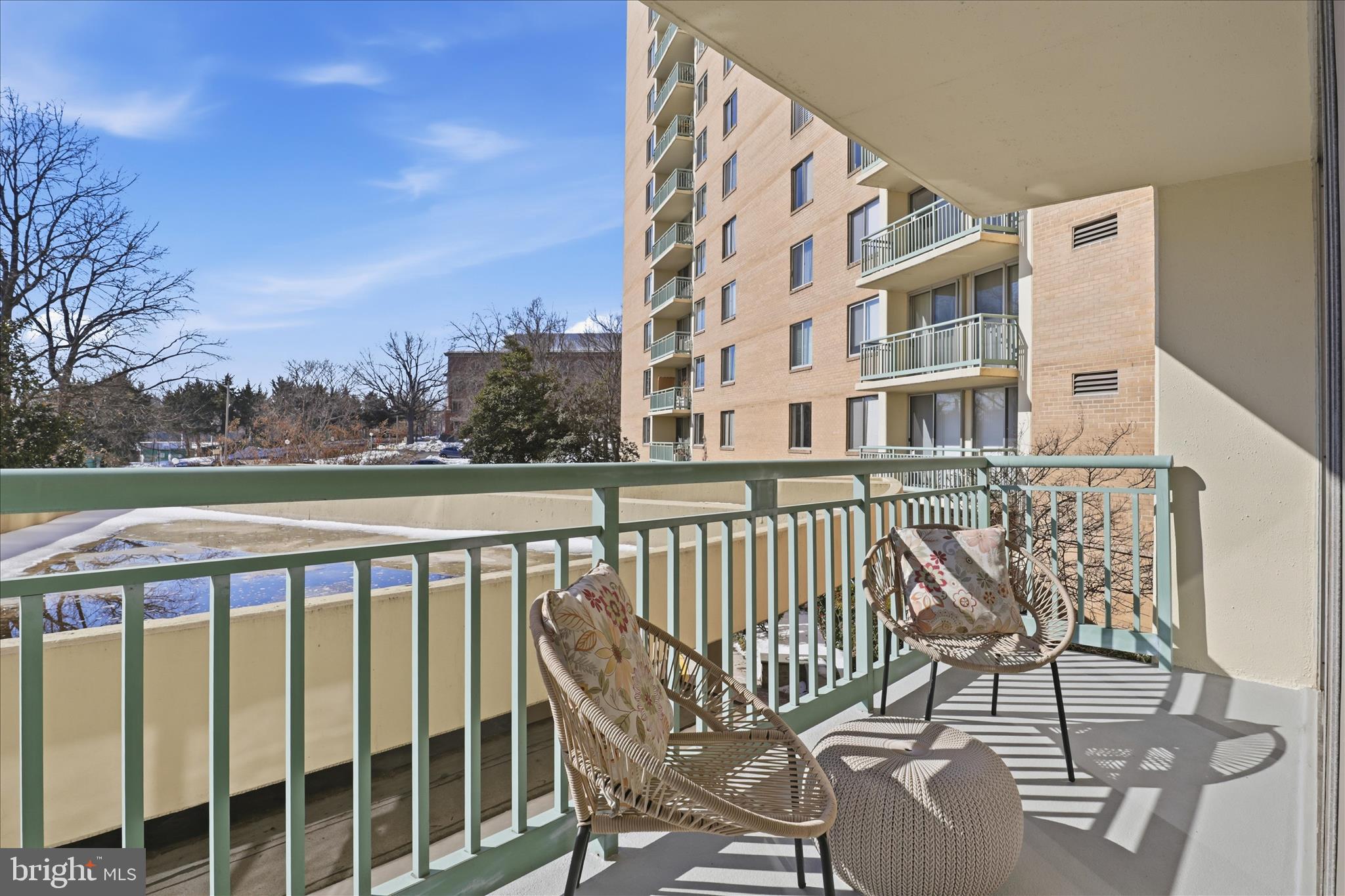 MARINA TOWERS - Residential