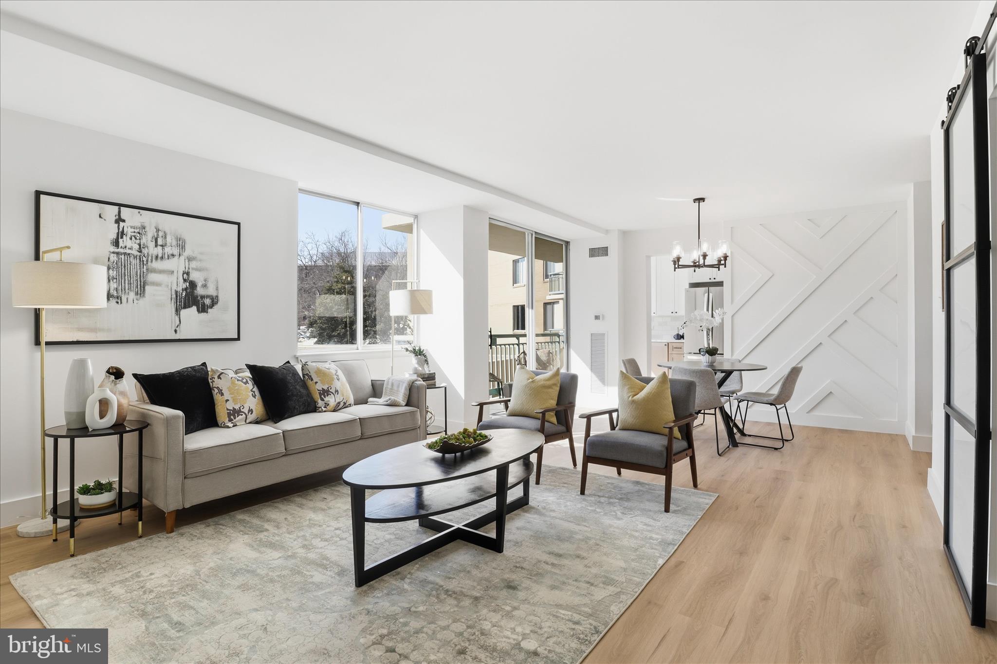 MARINA TOWERS - Residential