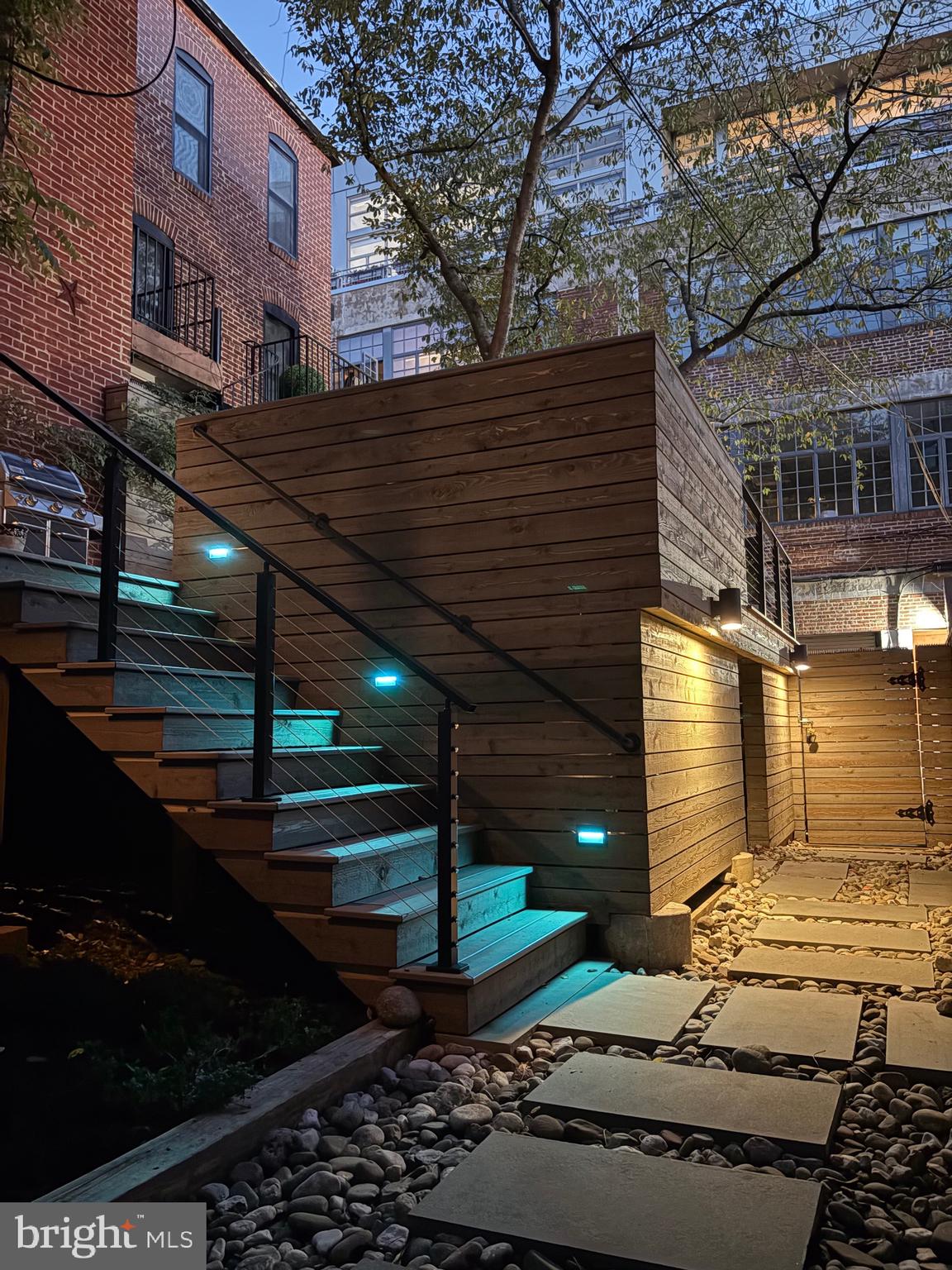 OLD CITY #2 - Residential
