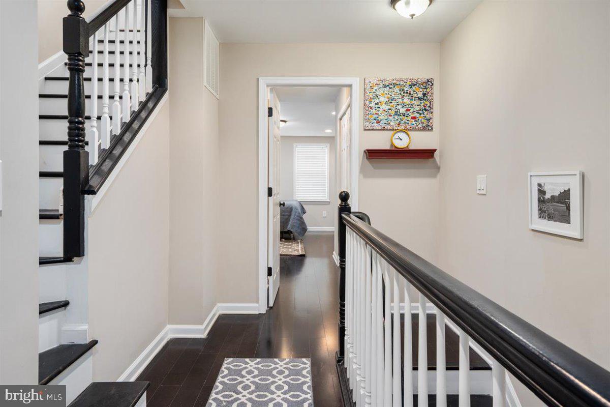 WASHINGTON VILLAGE - Residential