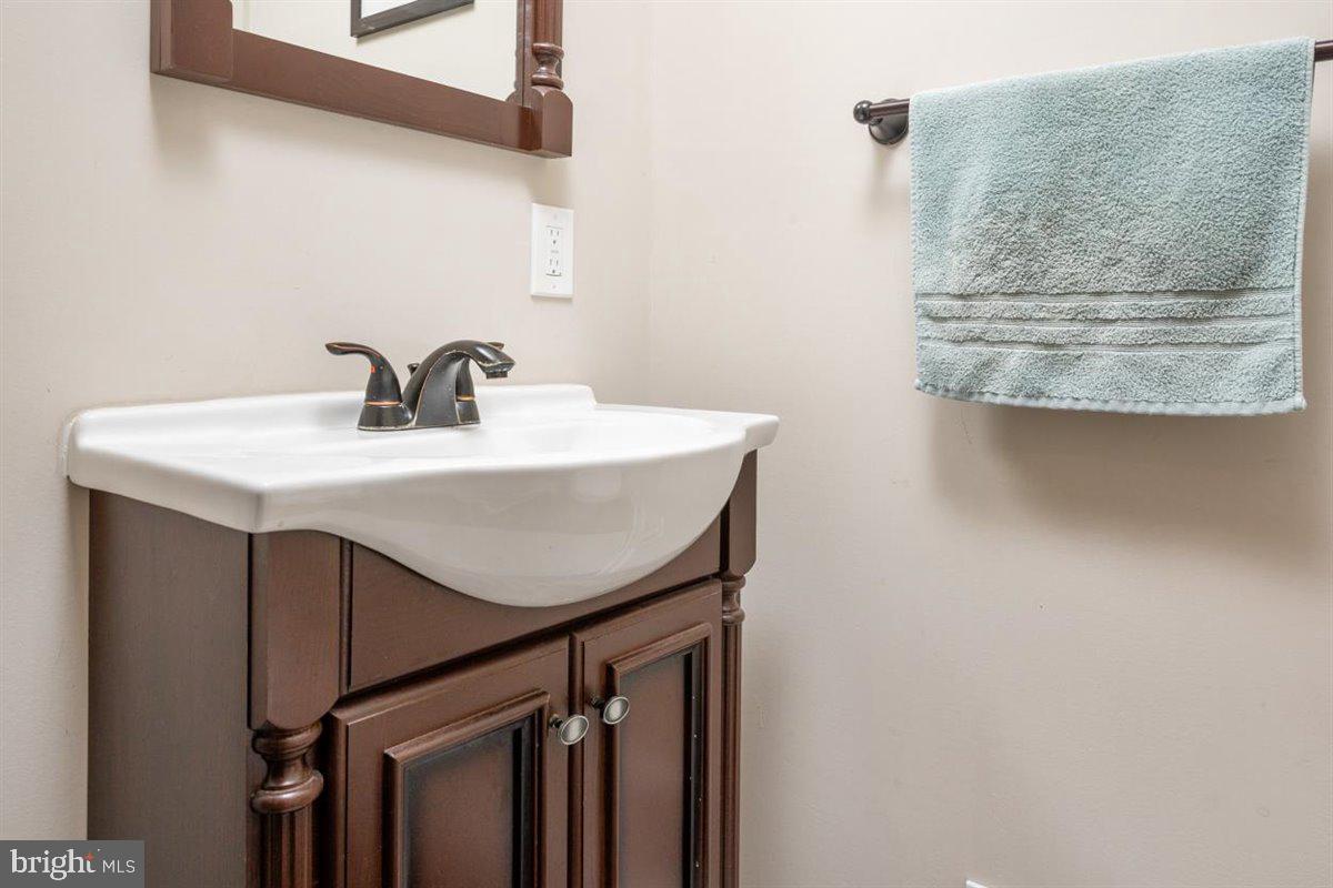 WASHINGTON VILLAGE - Residential